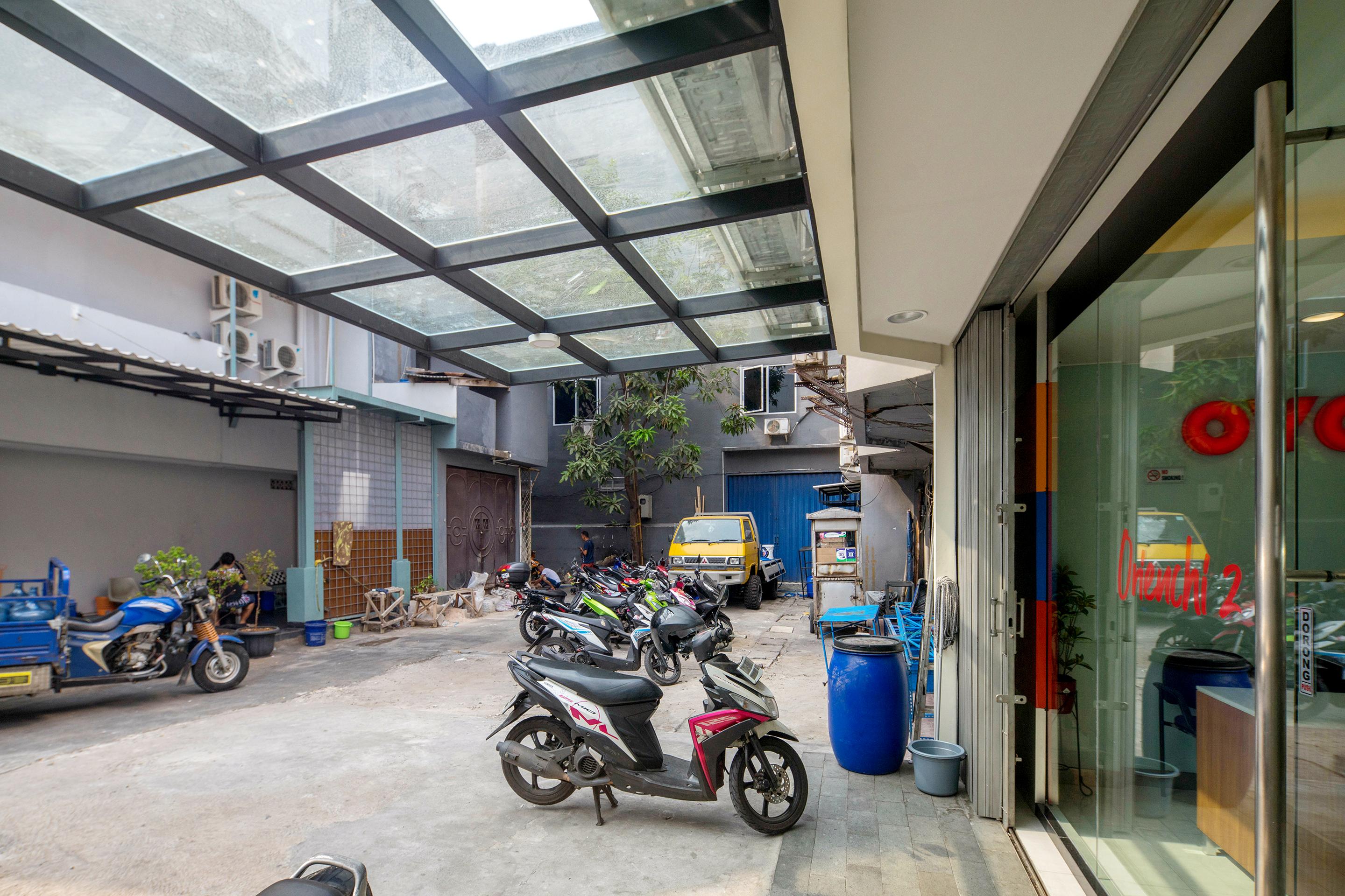 Hotel Super Oyo Capital O 1121 Orienchi 2 Jakarta Exterior foto