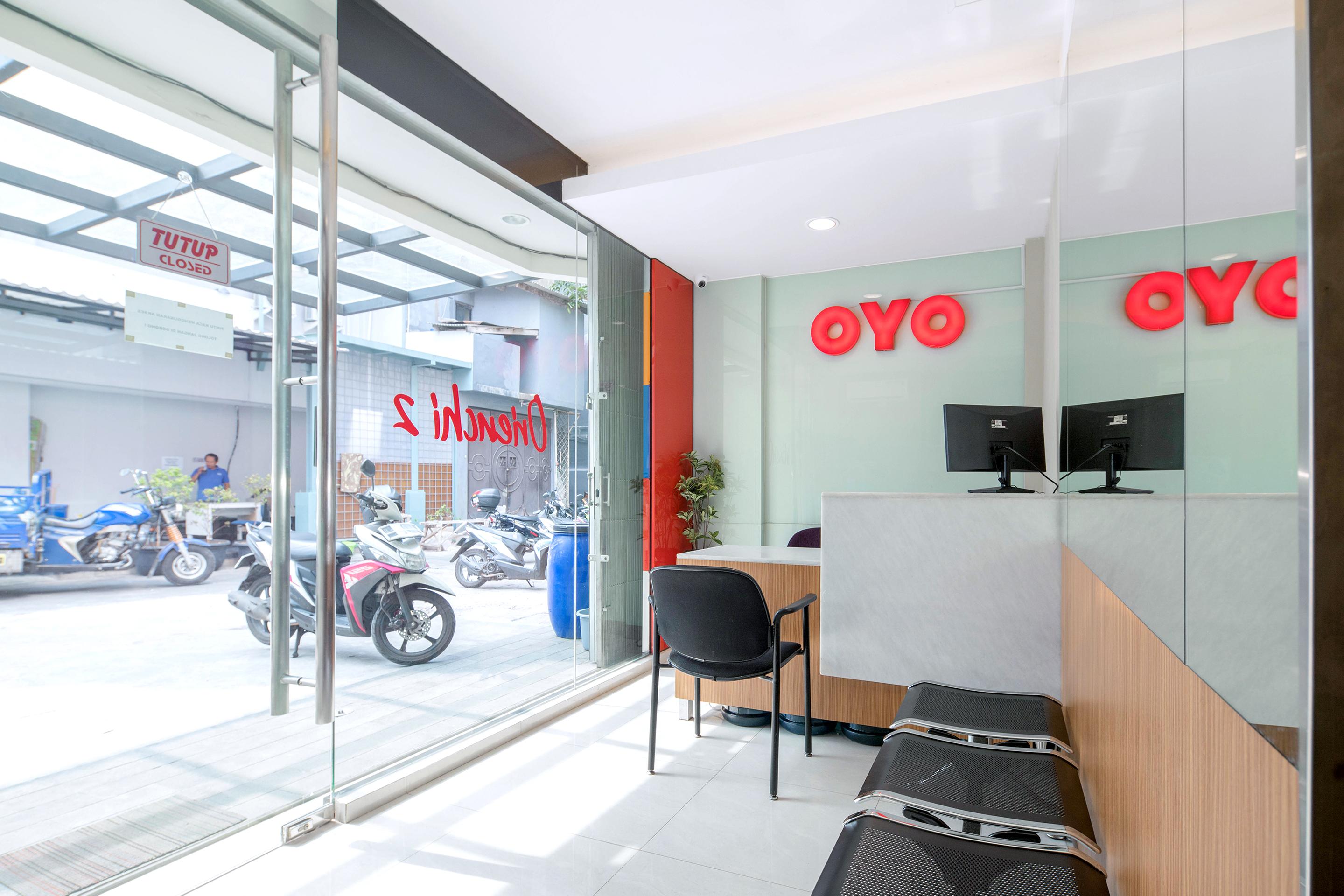 Hotel Super Oyo Capital O 1121 Orienchi 2 Jakarta Exterior foto