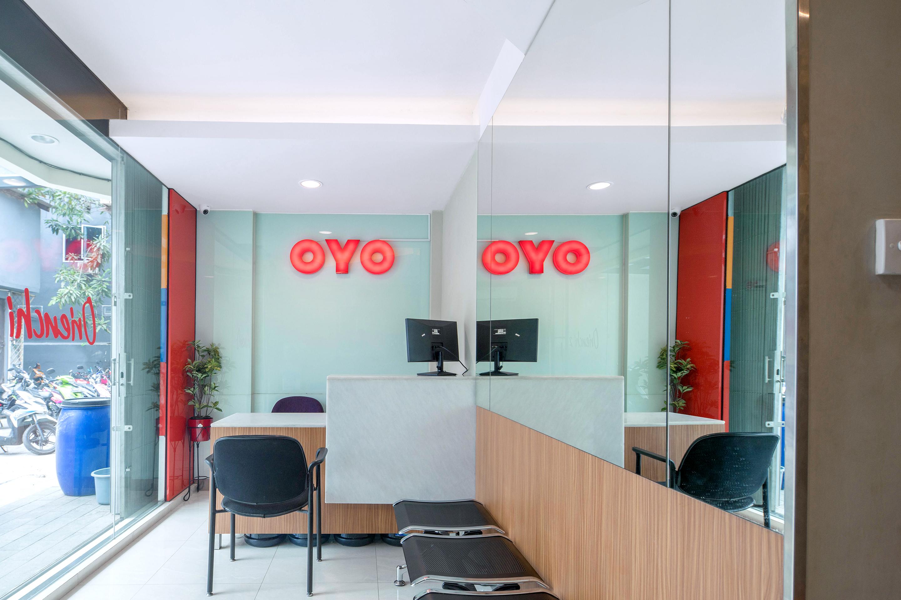 Hotel Super Oyo Capital O 1121 Orienchi 2 Jakarta Exterior foto